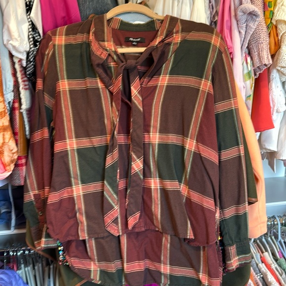 Madewell Tops - Madewell blouse, size large, pretty fall colors!